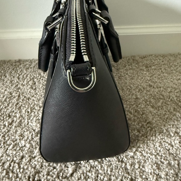 Michael Kors Ciara Black Leather Handbag 👜 - Picture 6 of 8